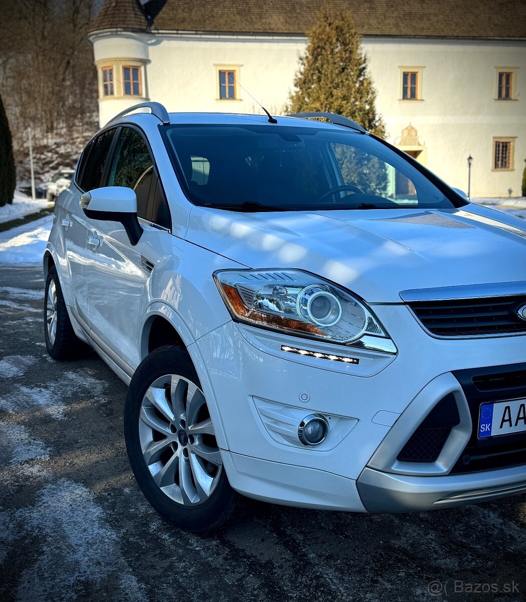 FORD KUGA 2.0 TDCi ST-Line 4x4 - 2