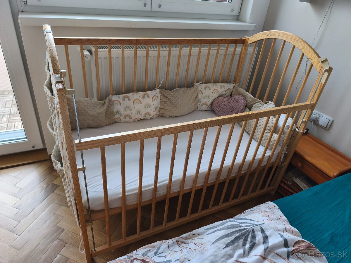 Detská postieľka so sťahovacím bokom - 2