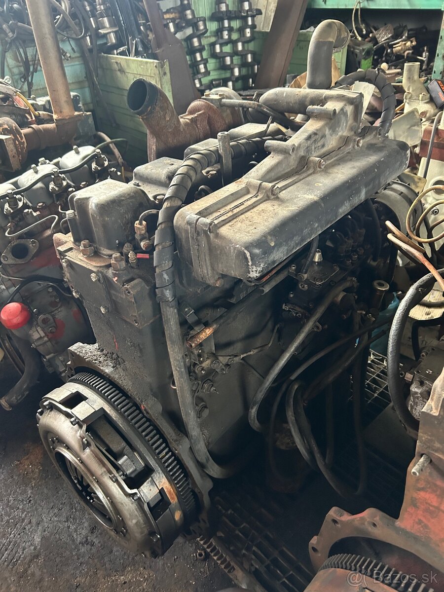 Predám motory do traktora Zetor forterra - 2