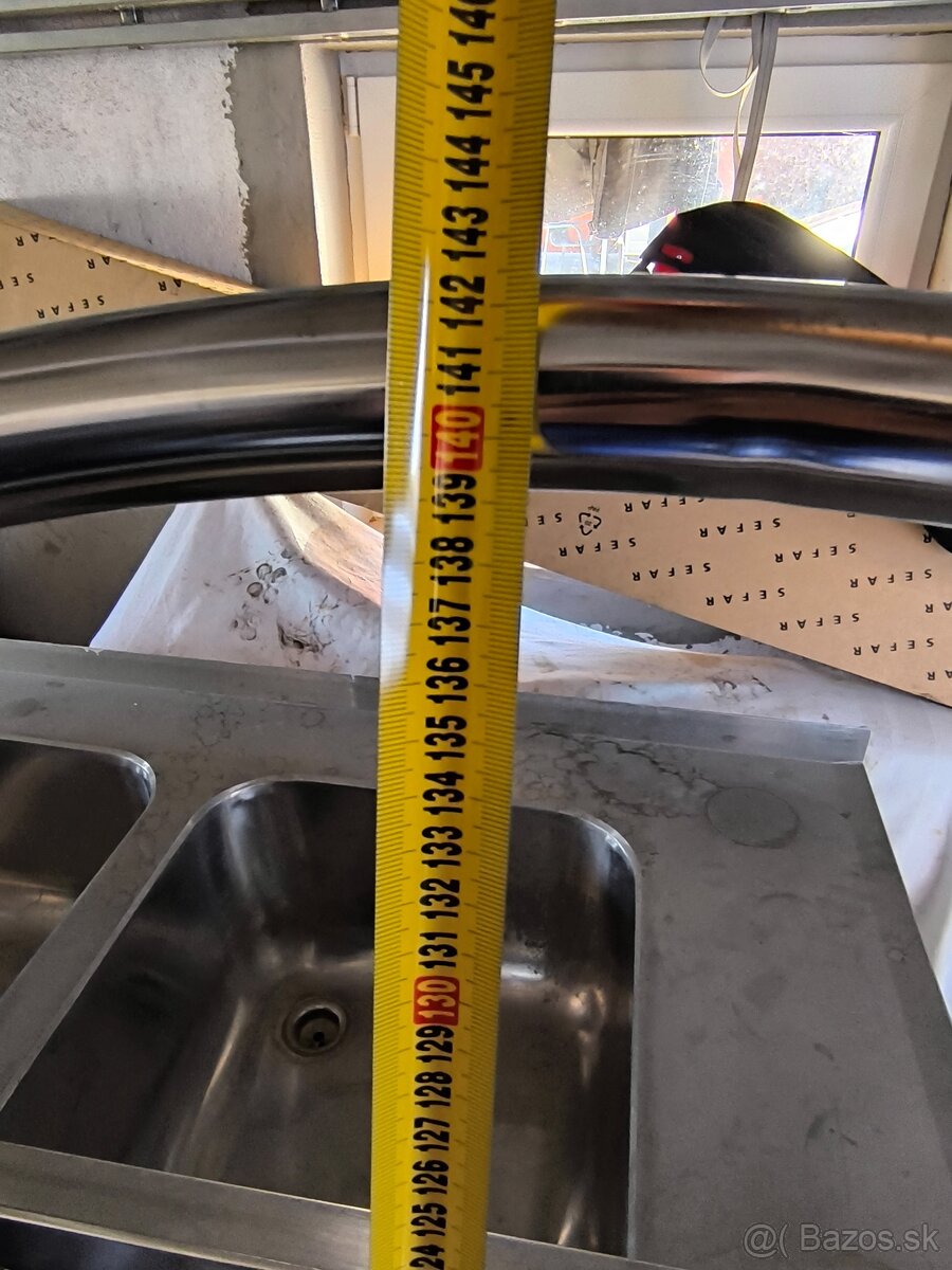 Bránka nerezová - 2