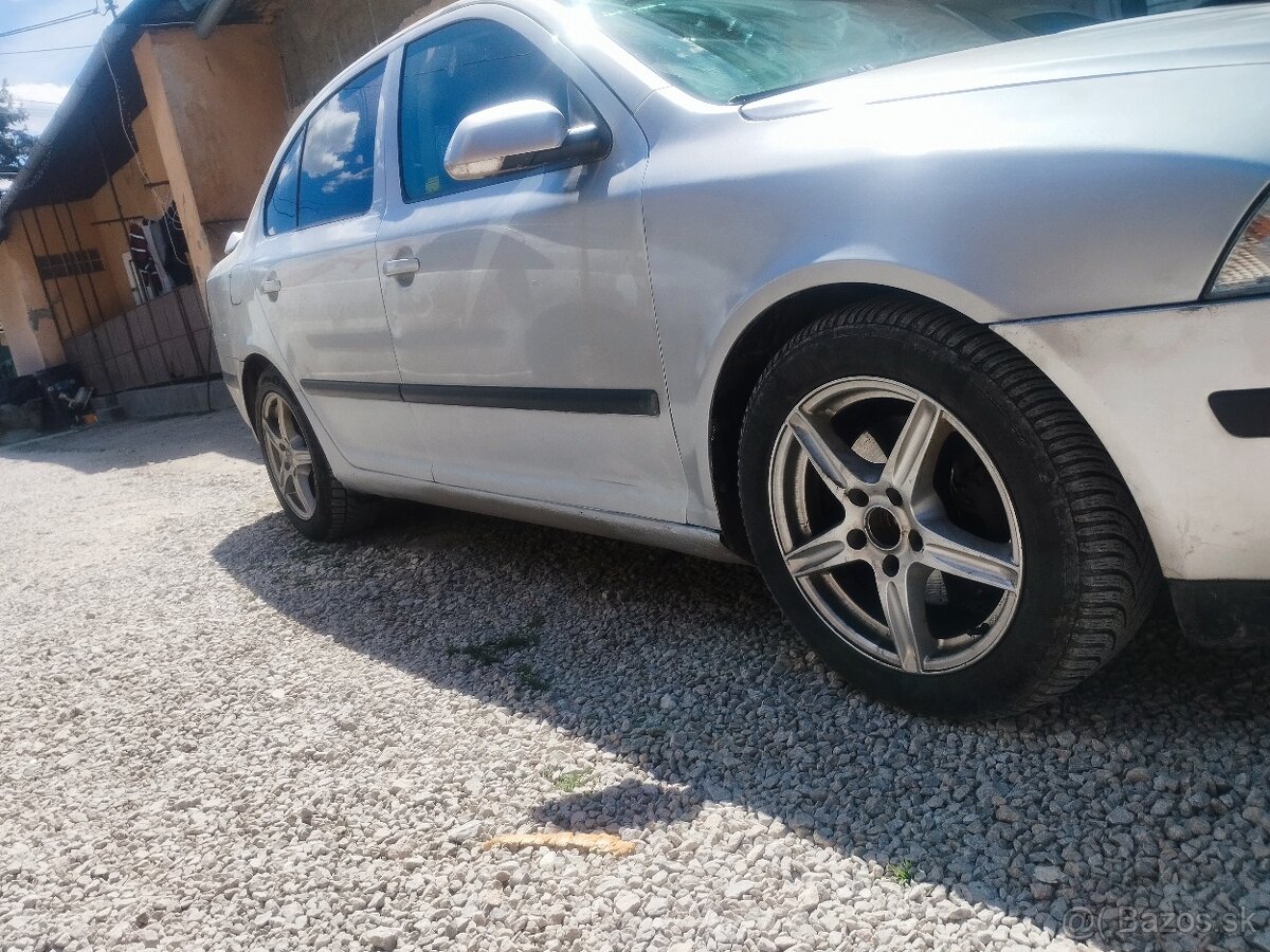 Predam skoda oktaviu 2 - 2