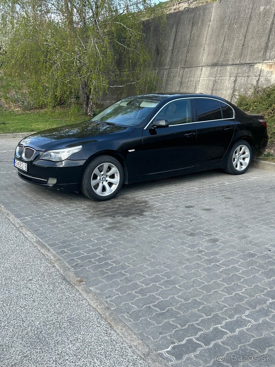 BMW 525d E60 2008 manual - 2