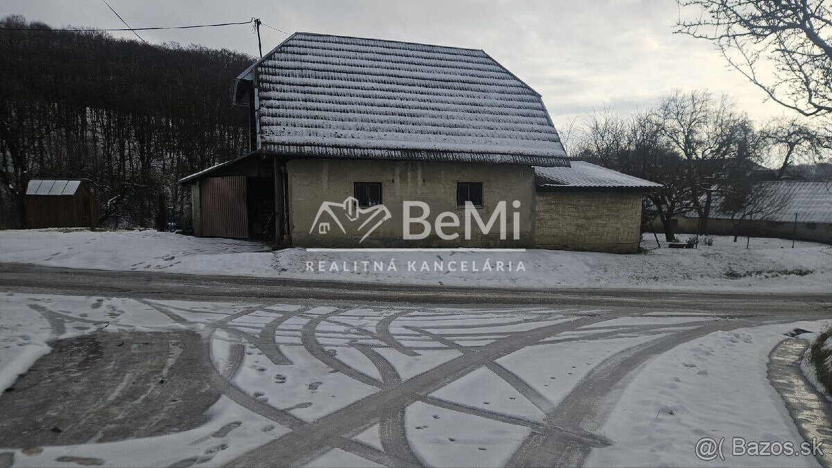 Znížená cena Exkluzívne - Stavebný pozemok so stodolou - View 2