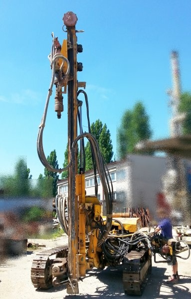5.5t vrtačka Bohler DTC120 vrtná - 2