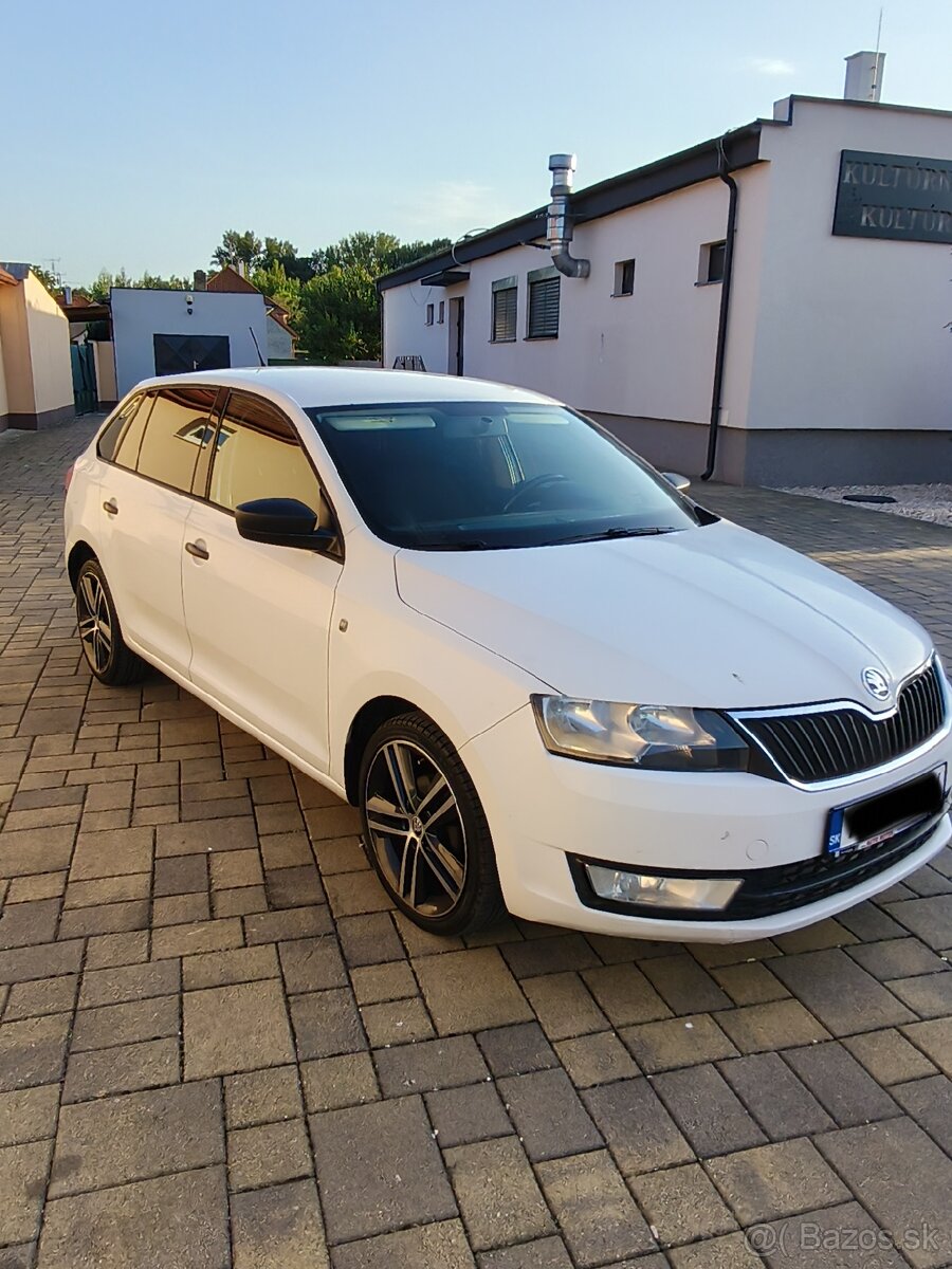 Škoda Rapid 1.2tsi 2014 - 2