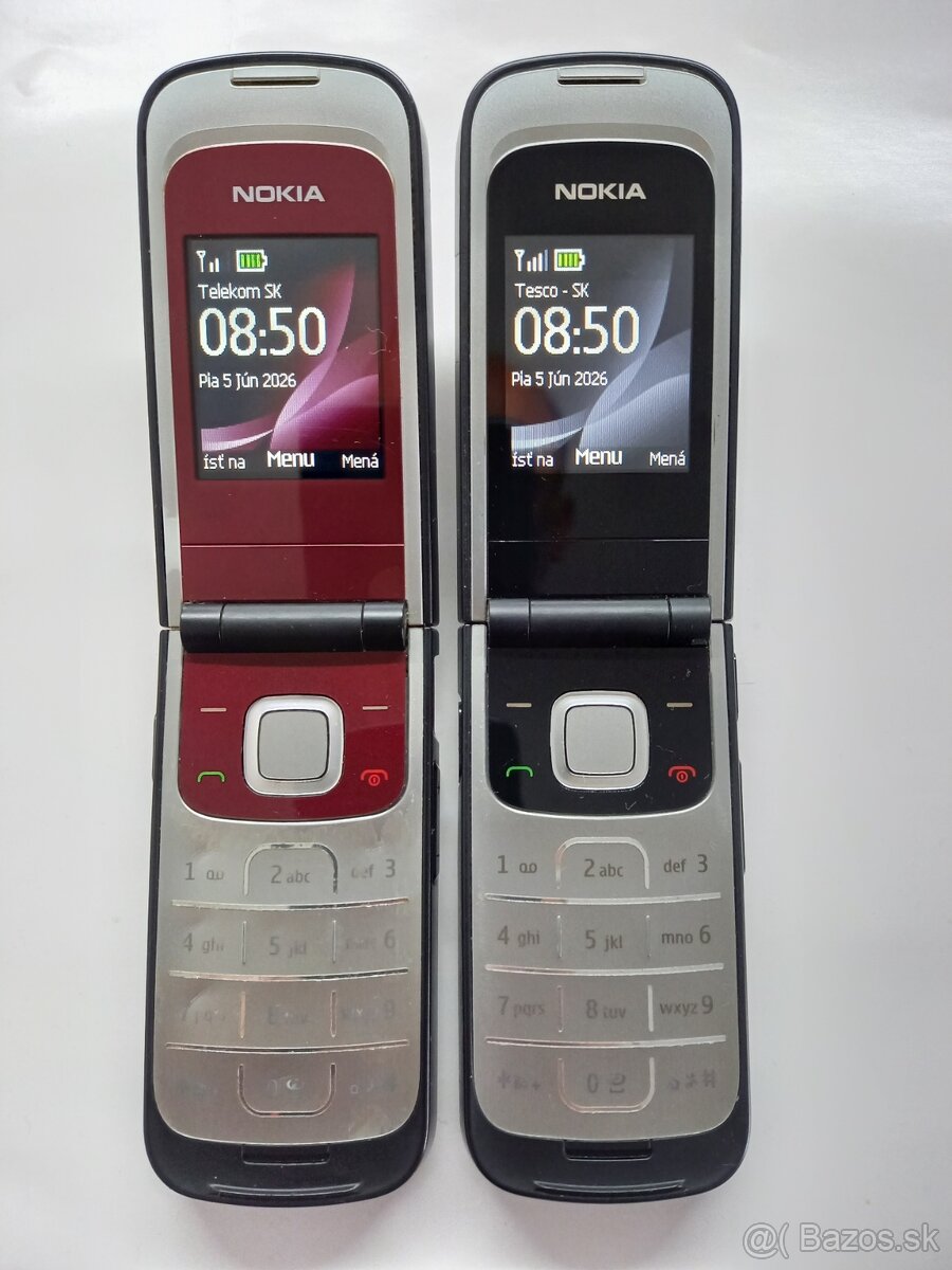NOKIA 2720 Fold Véčko Red & Black Top - 2