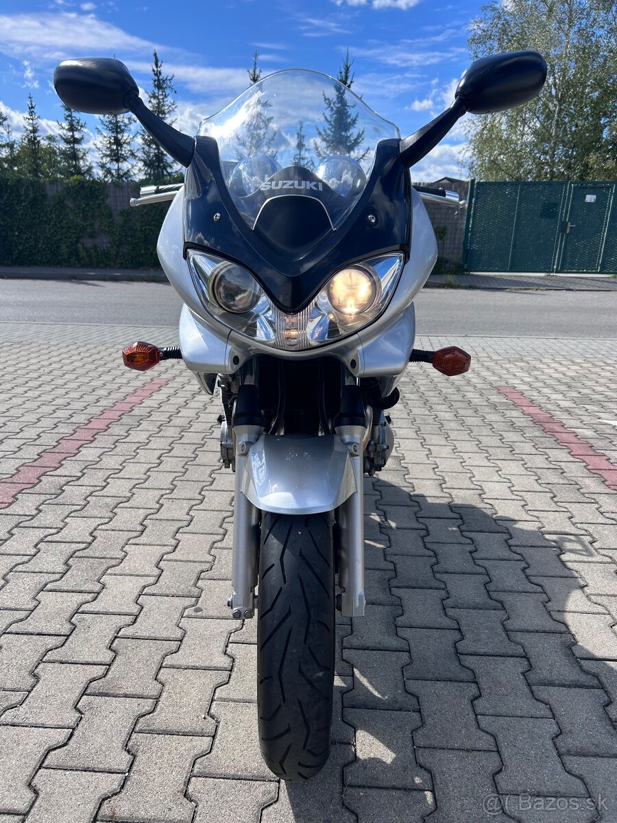 SUZUKI BANDIT 600 S - 2