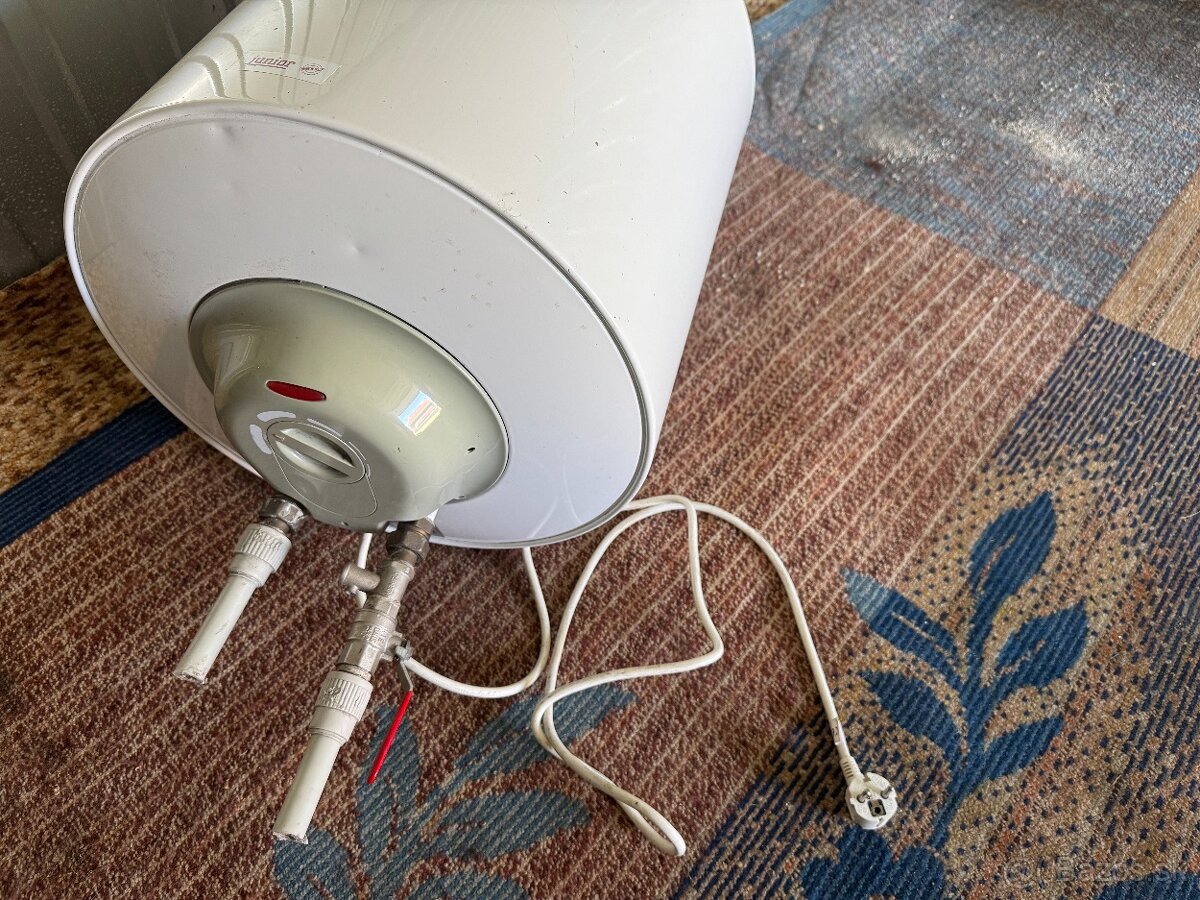 Bojler Ariston NTS 50VR - 2