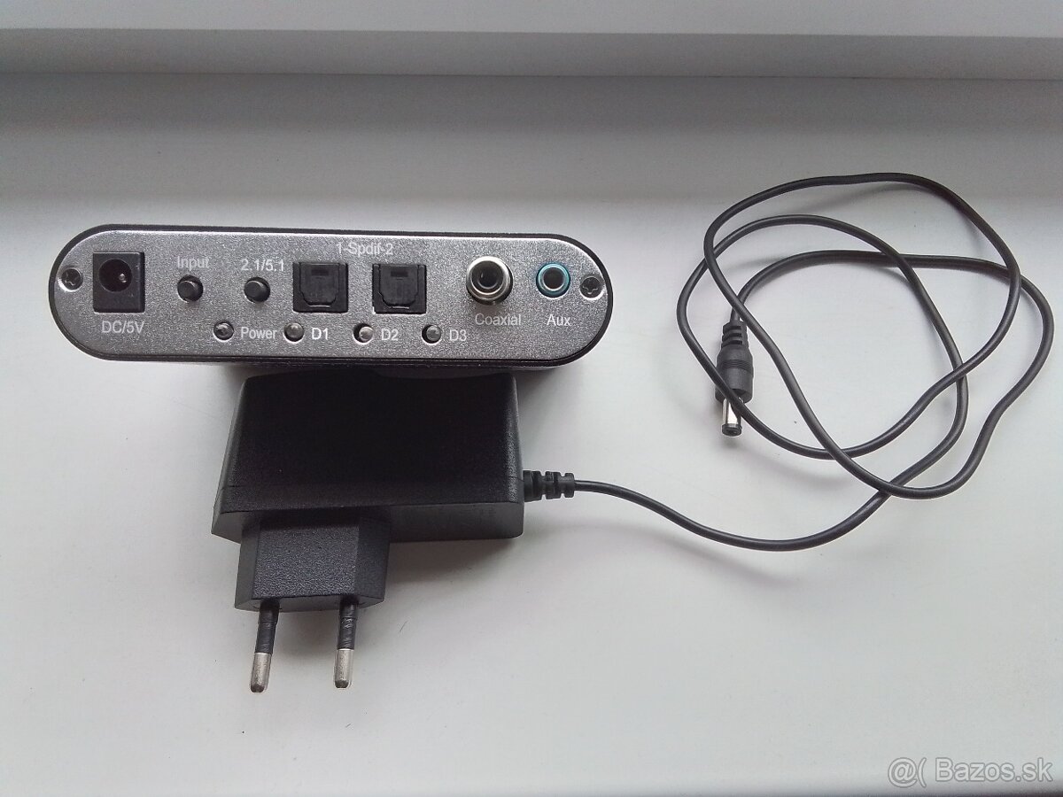 Audio dekodér s 5,1 výstupom - 2