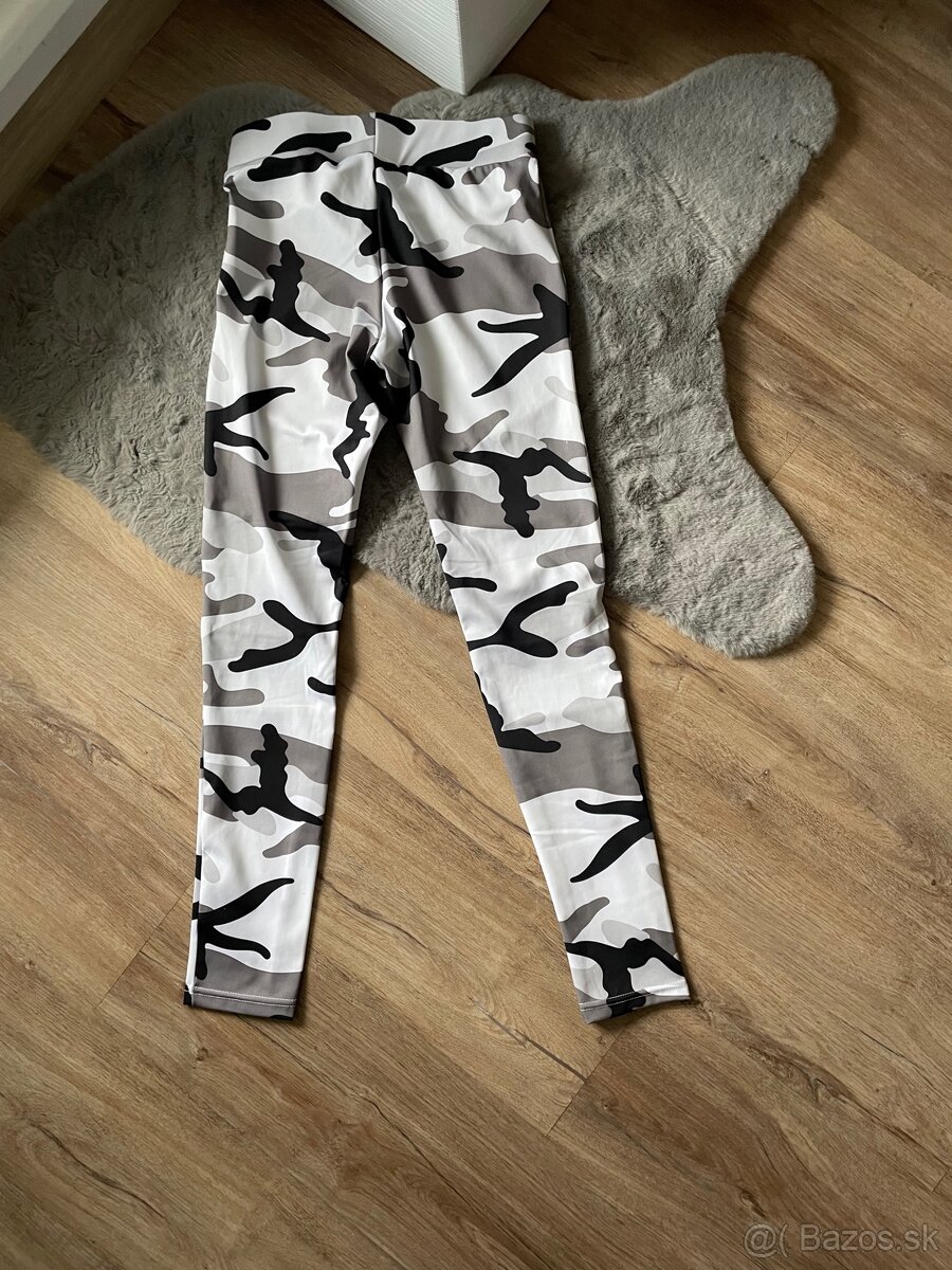 Dámske legíny vel.S - 2