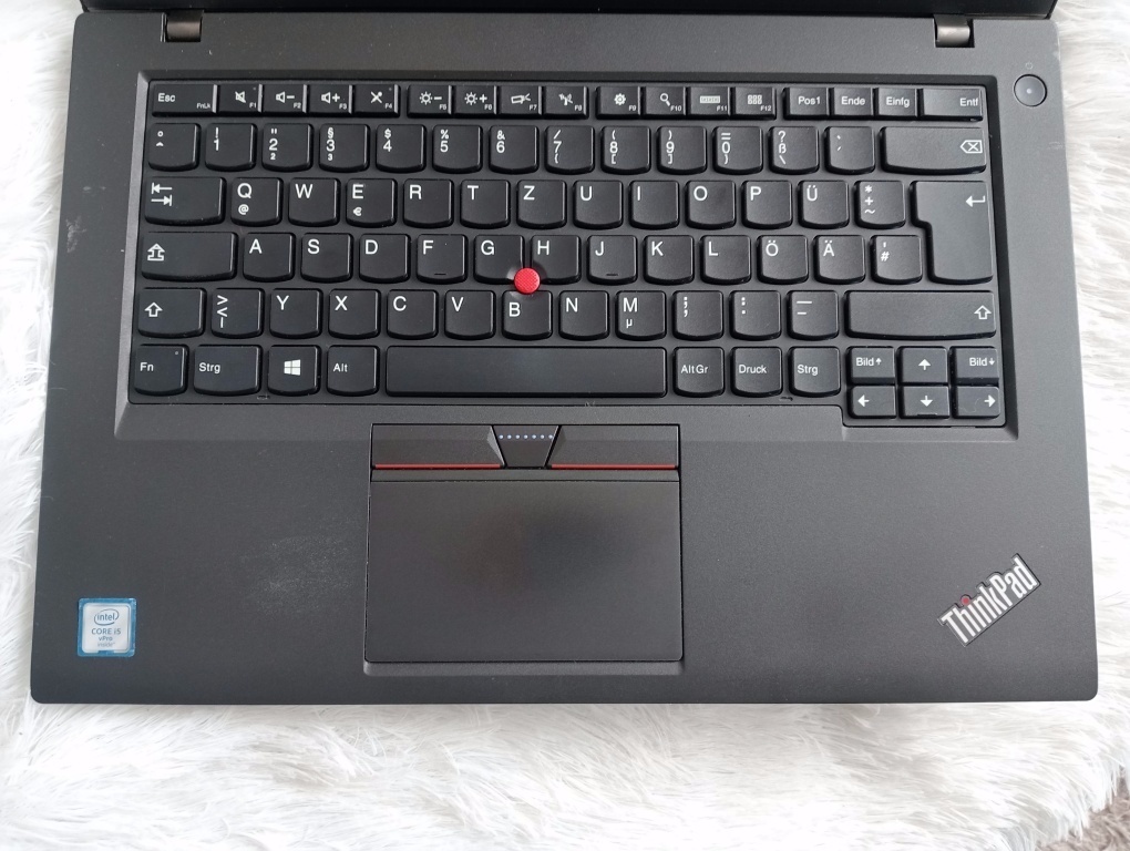 predám Lenovo Thinkpad T460 , Intel i5 , 8gb ram , Win 11 - 2