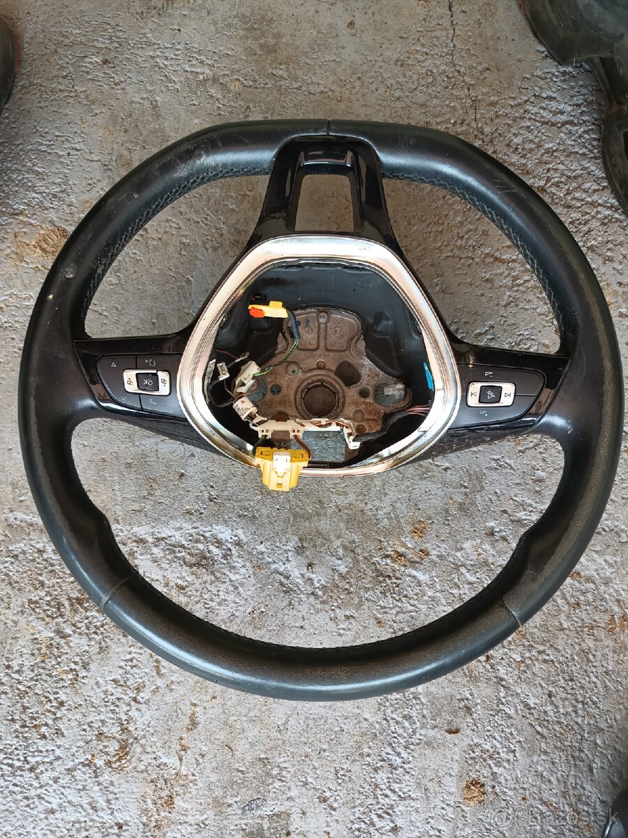 Golf 7 riadiace jednotky a plasty - 2