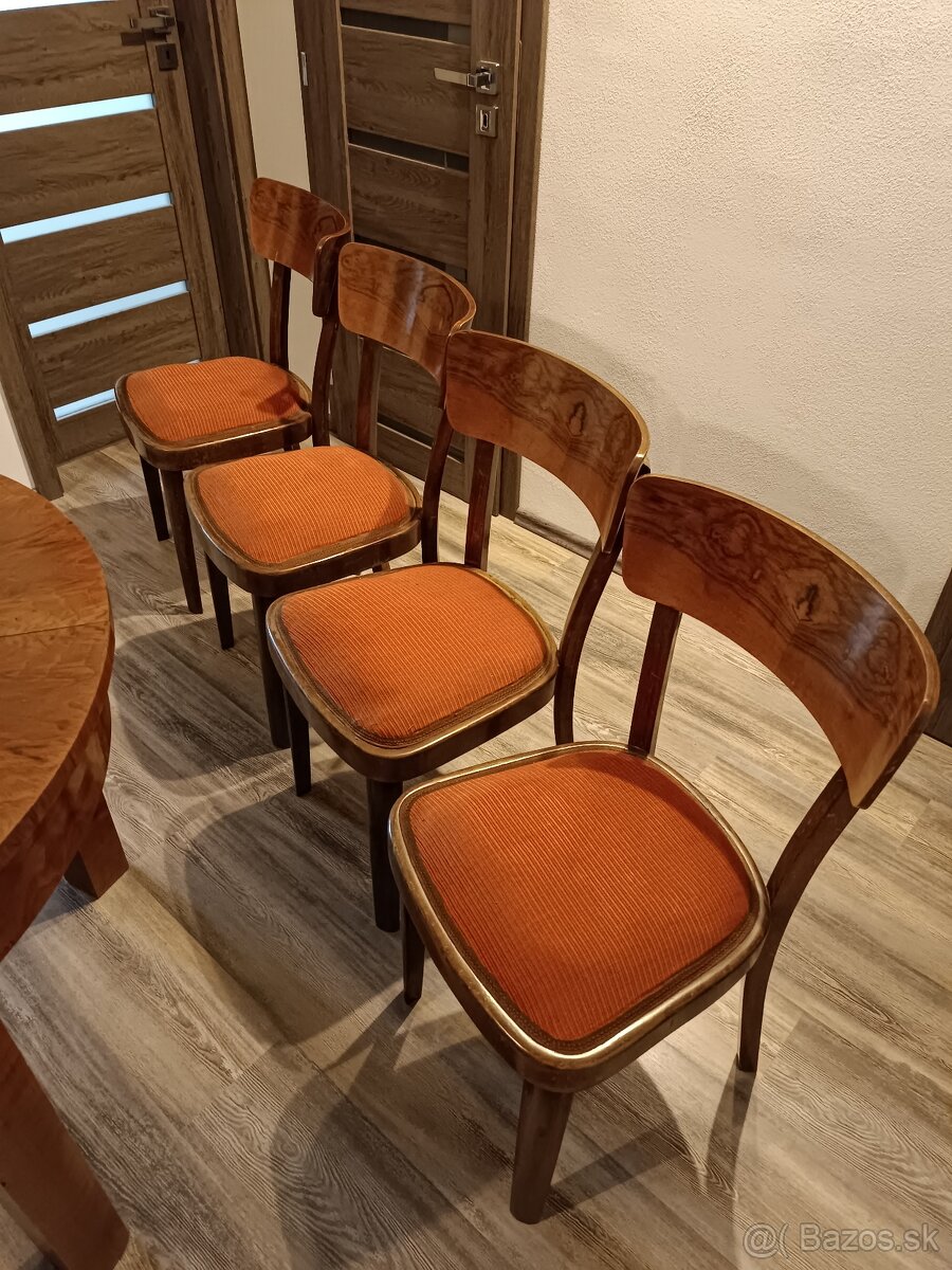 Starožitny stôl so stoličkami - 2