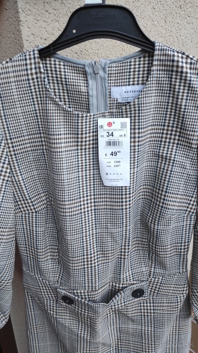 nové šaty reserved 34 XS - 2