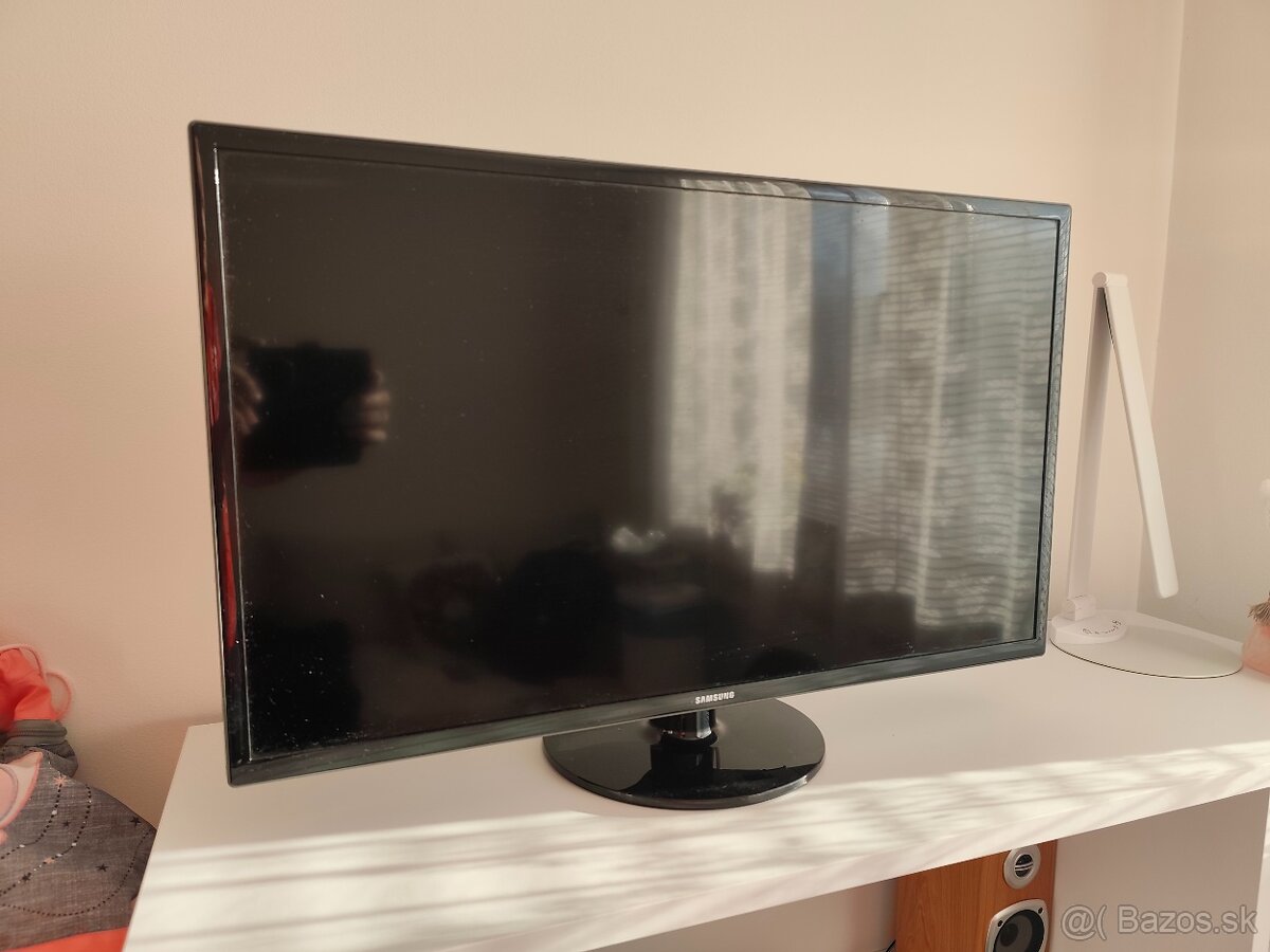 Predám televízor Samsung 80cm - 2