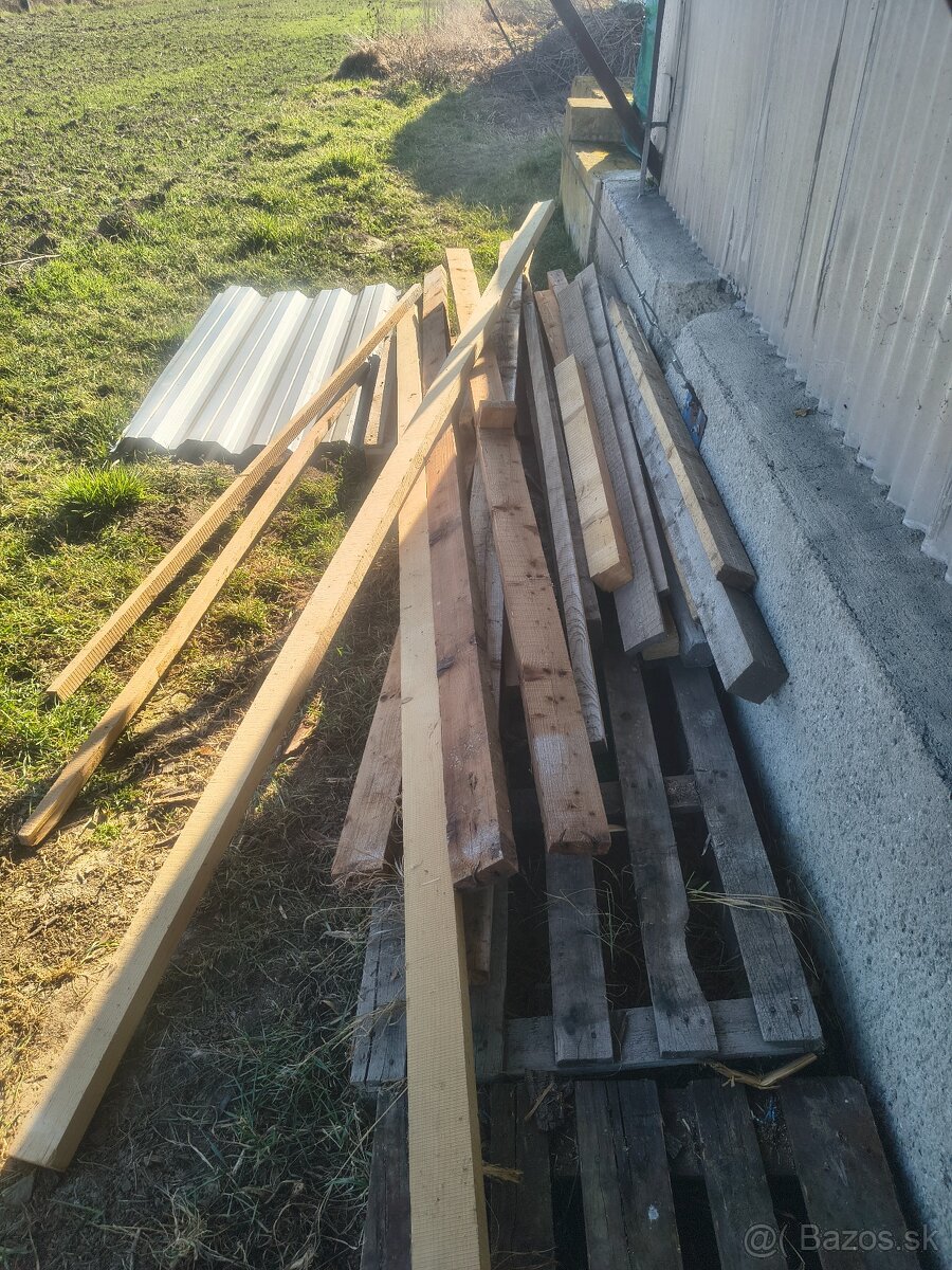 Stavebné rezivo hranoly,laty - 2