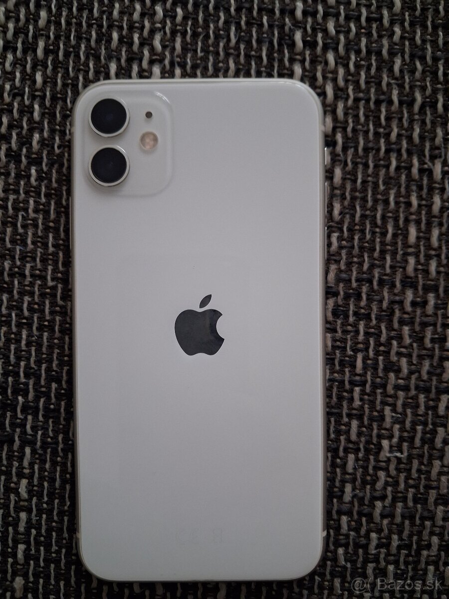 Predám iPhone 11 - 2