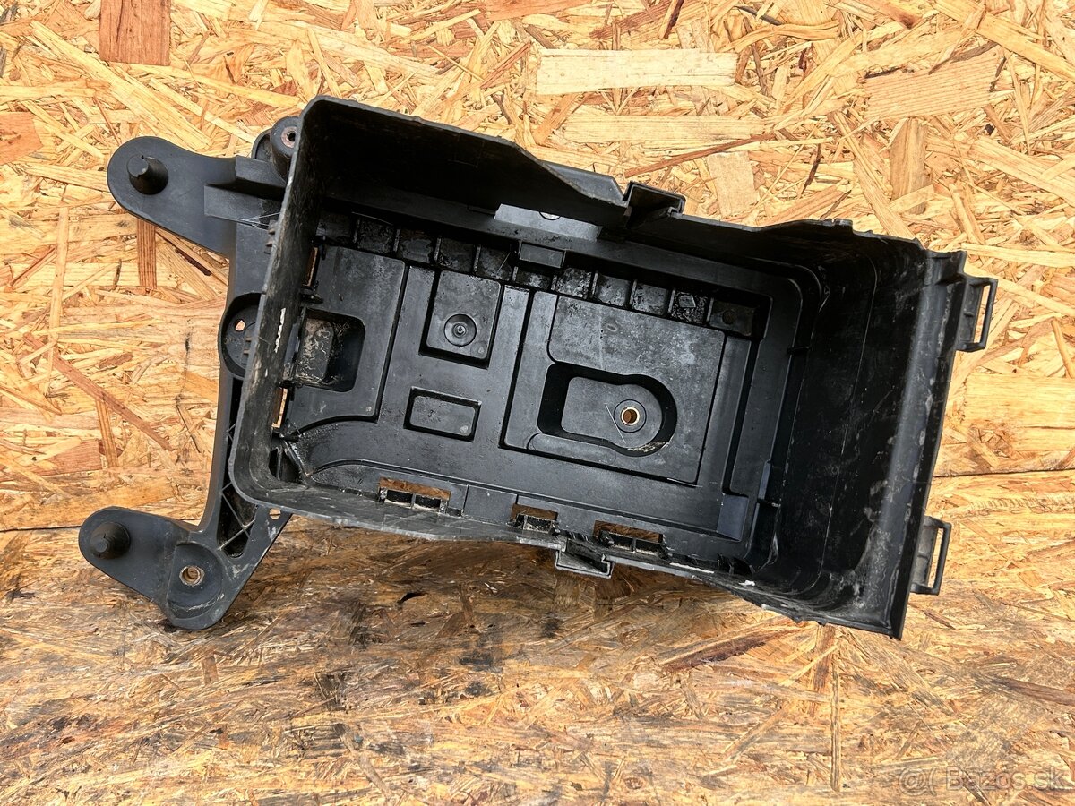 Kryt batérie Škoda Octavia 2 - 2