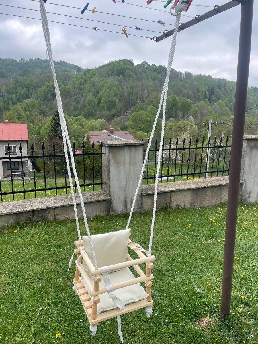 Drevená húpačka - 2