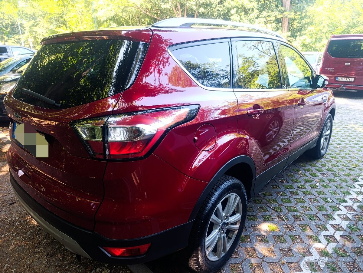 Ford Kuga - 2