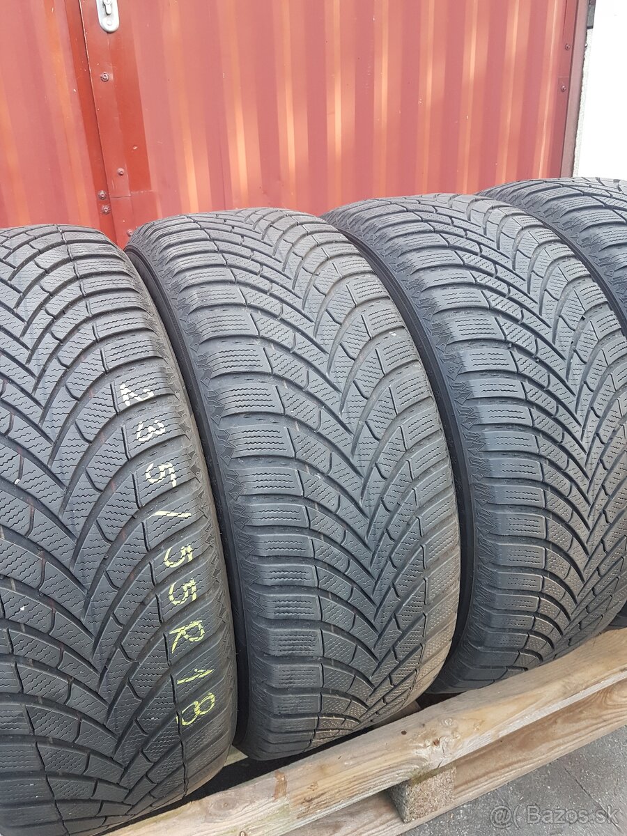 Zimne 235/55R18 Semperit - 2
