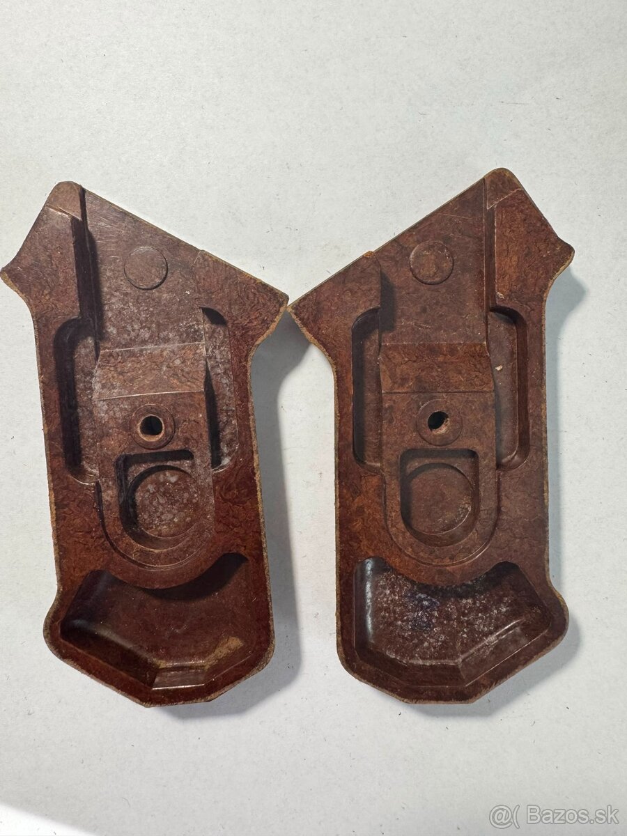AK47 střenky - 2
