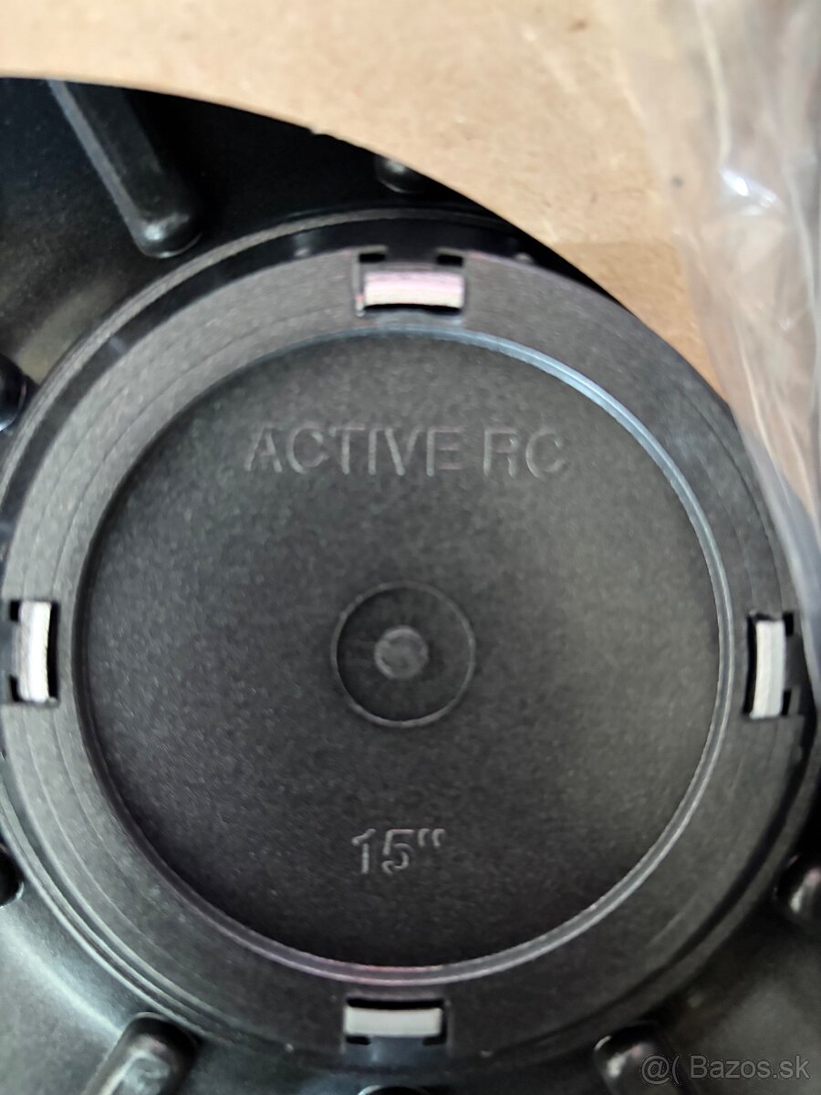 Versaco Active RC silver 15" 4 ks - 2