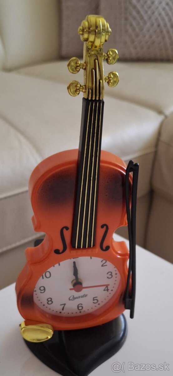 stolové hodiny husle - 2