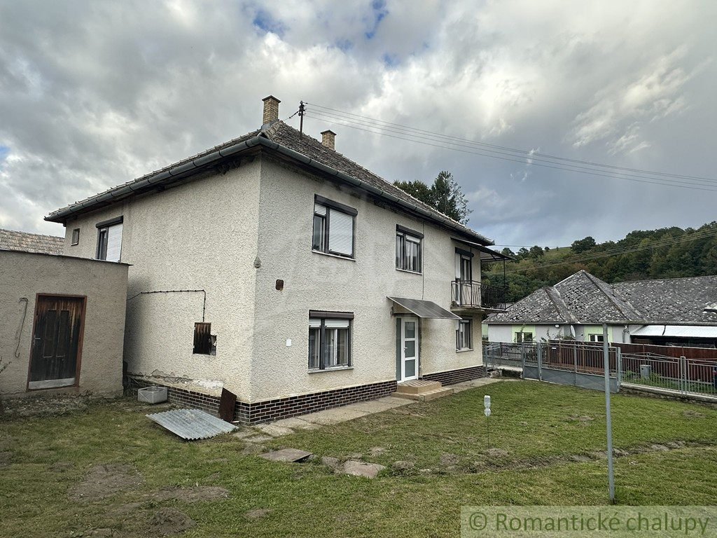 Dom na kraji malej dediny Vaľkovo - 2