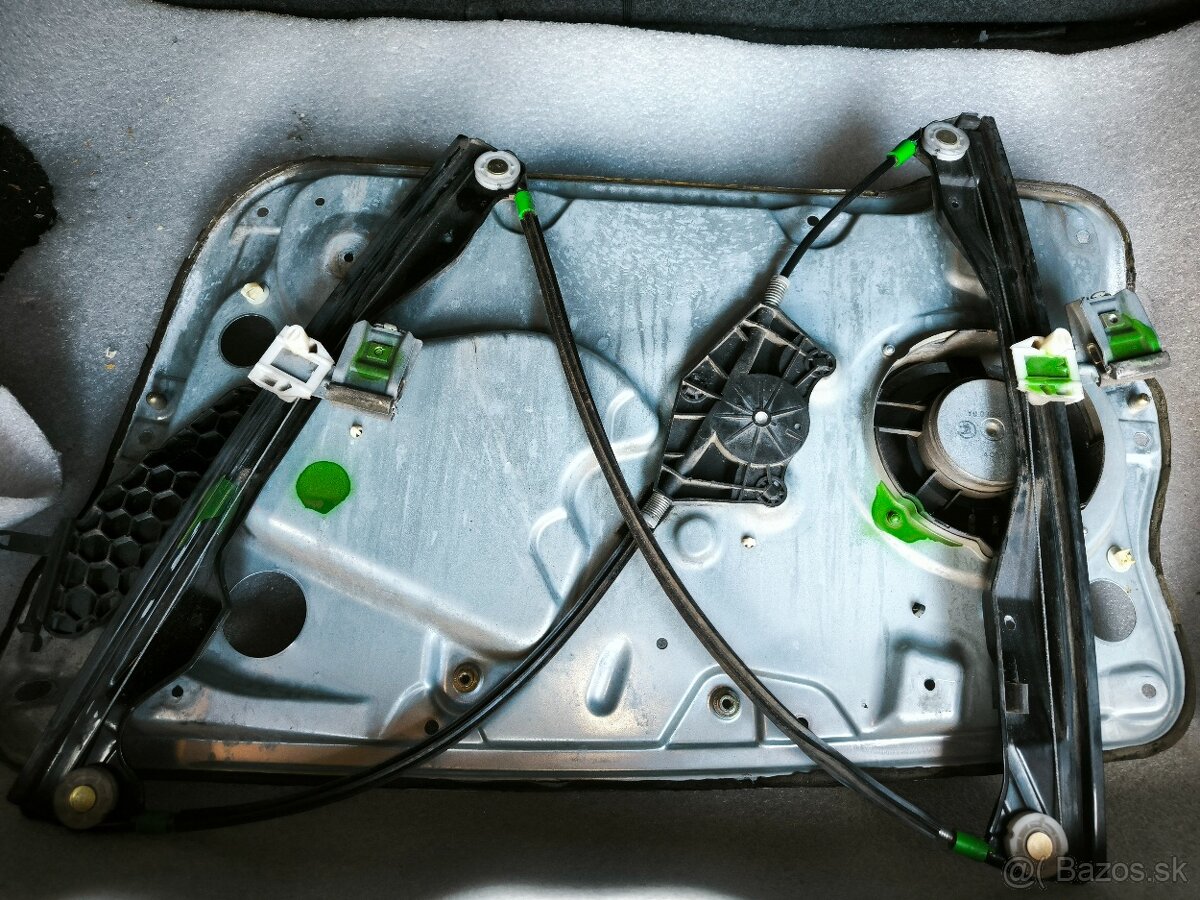 Škoda Fabia sťahovačka okna - 2