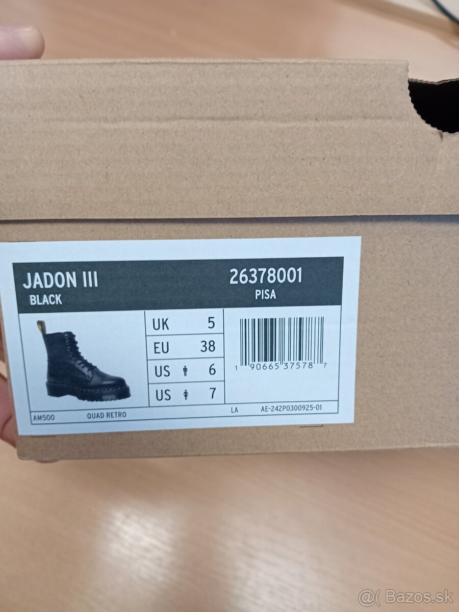 Dr. Martens Jadon III - 2