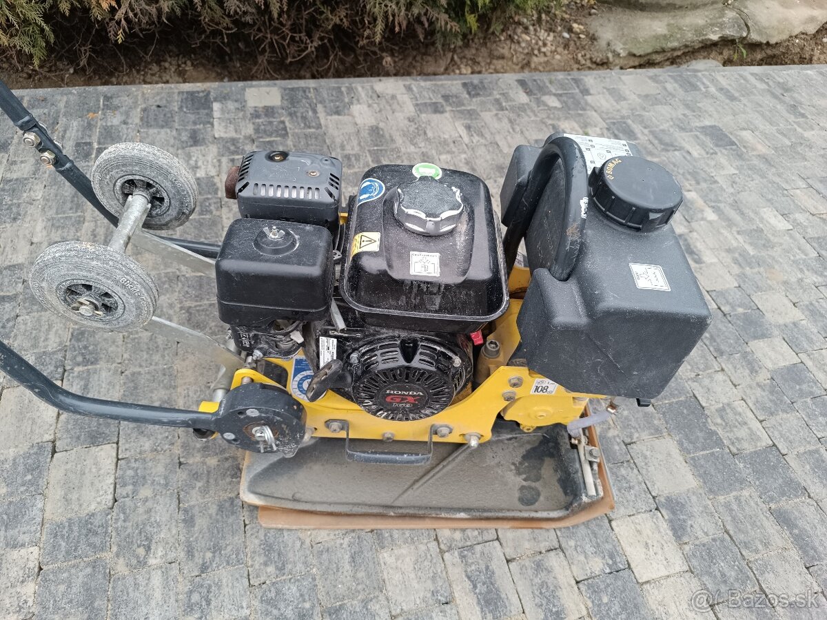 Bomag vibračná doska - 2