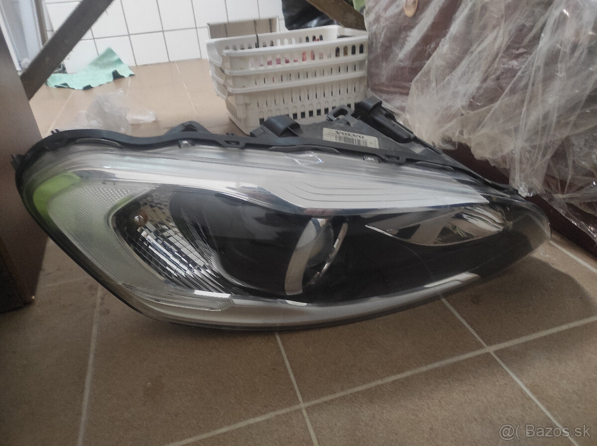 Original prave svetlo Volvo V60, XC60 - 2