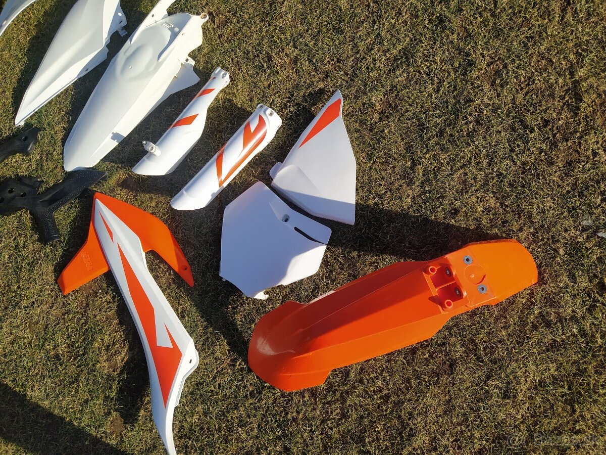 Plasty KTM 19-22 - 2