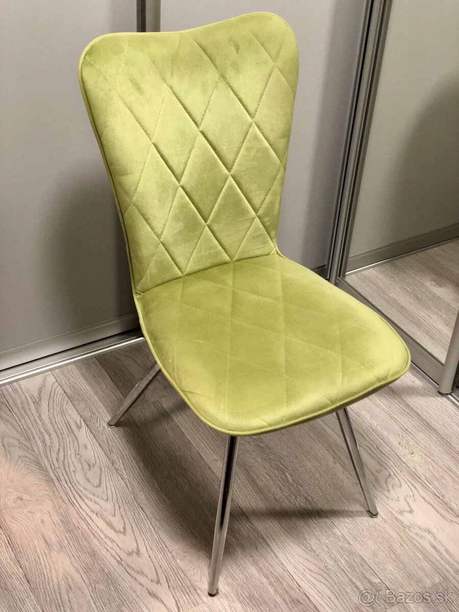 Jedalenske stolicky 4ks - 2