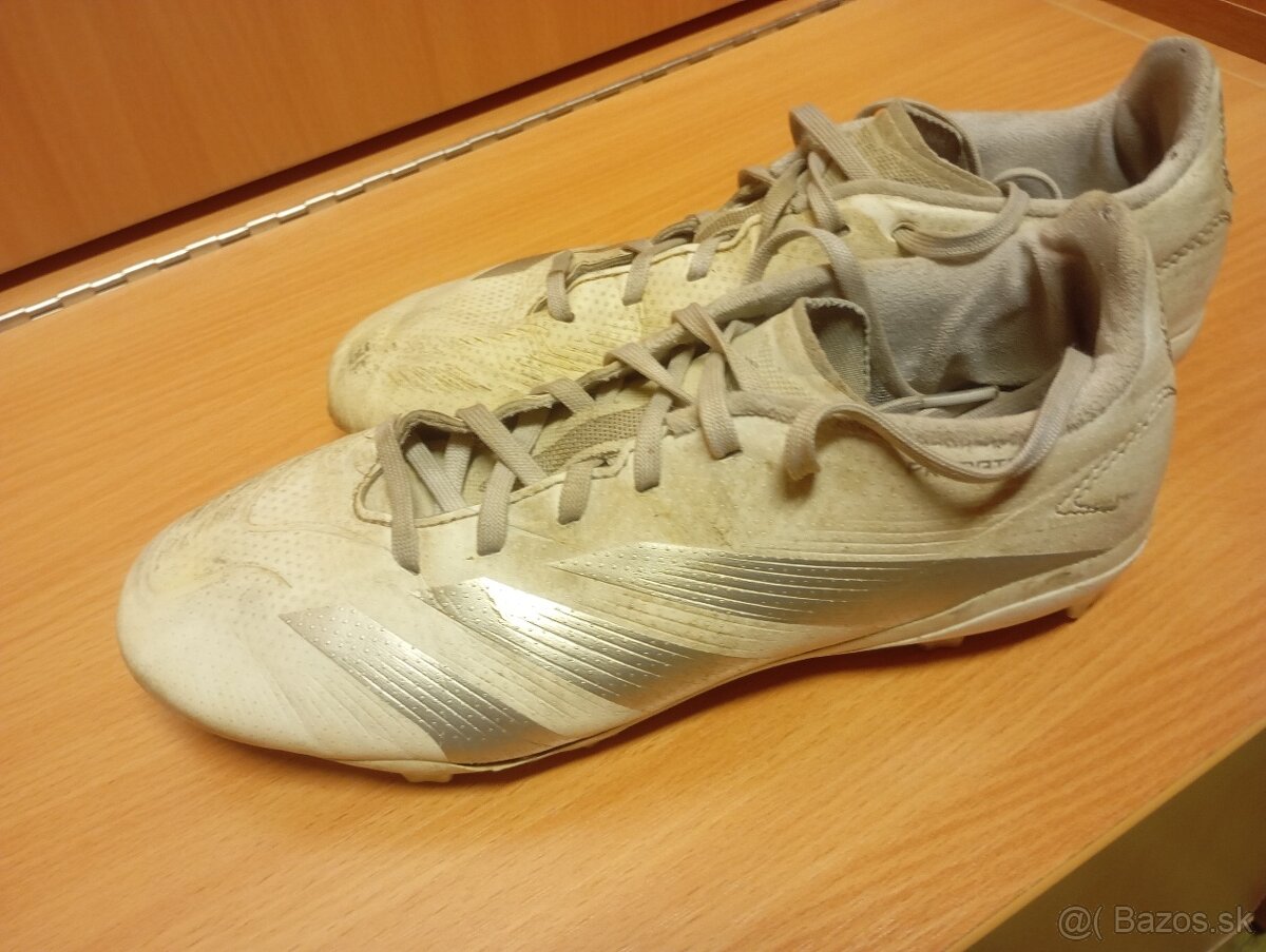 Kopačky Adidas a Puma - 2
