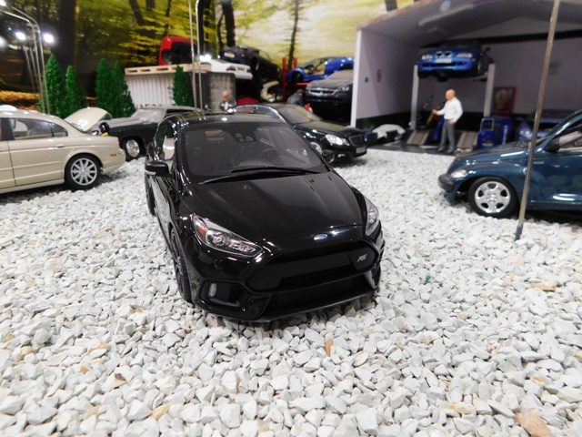 model auta Ford Focus RS Mk3 Otto mobile 1:18 - 2