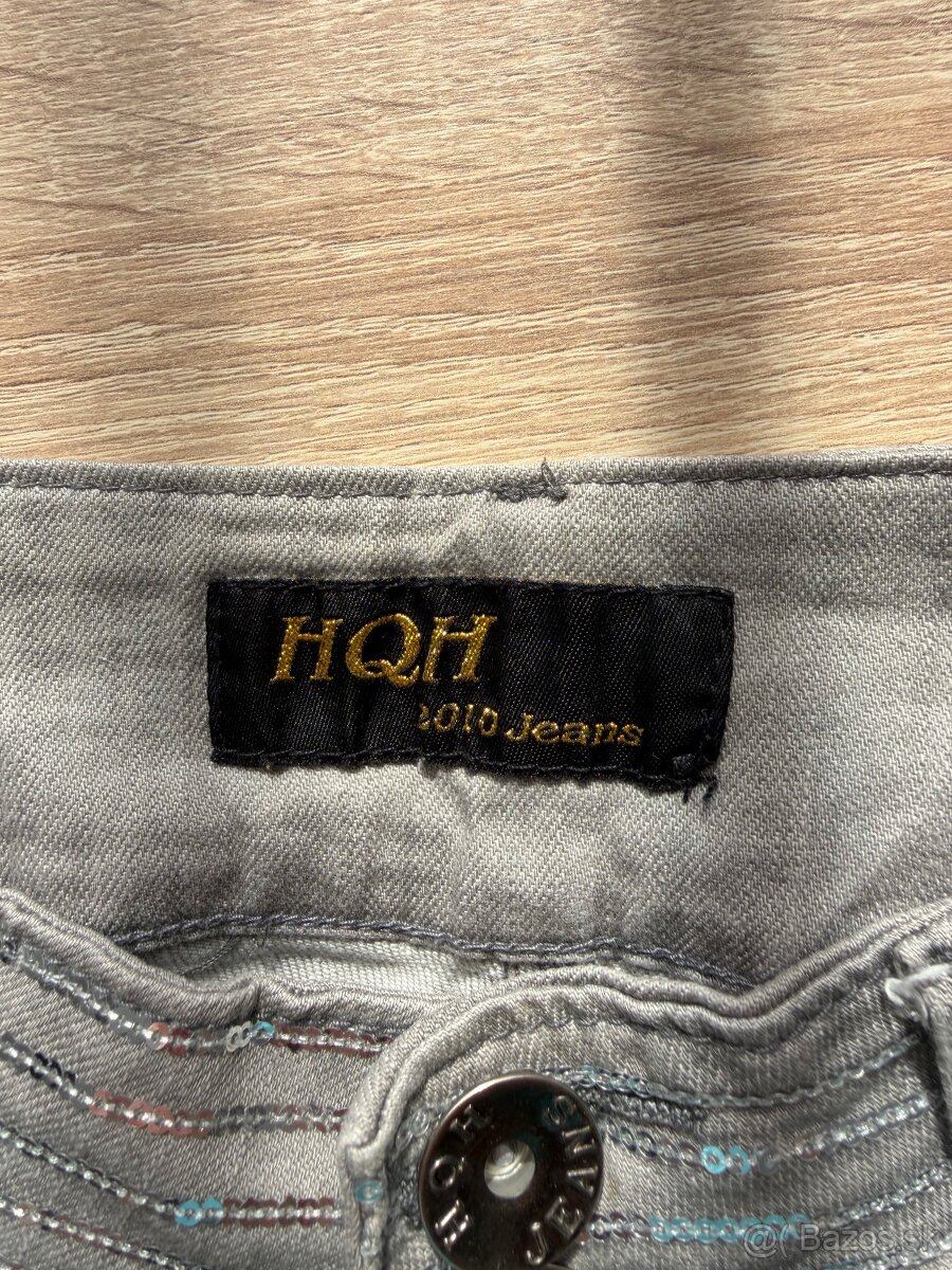 Sivé trojštvrťové kraťasy - 2