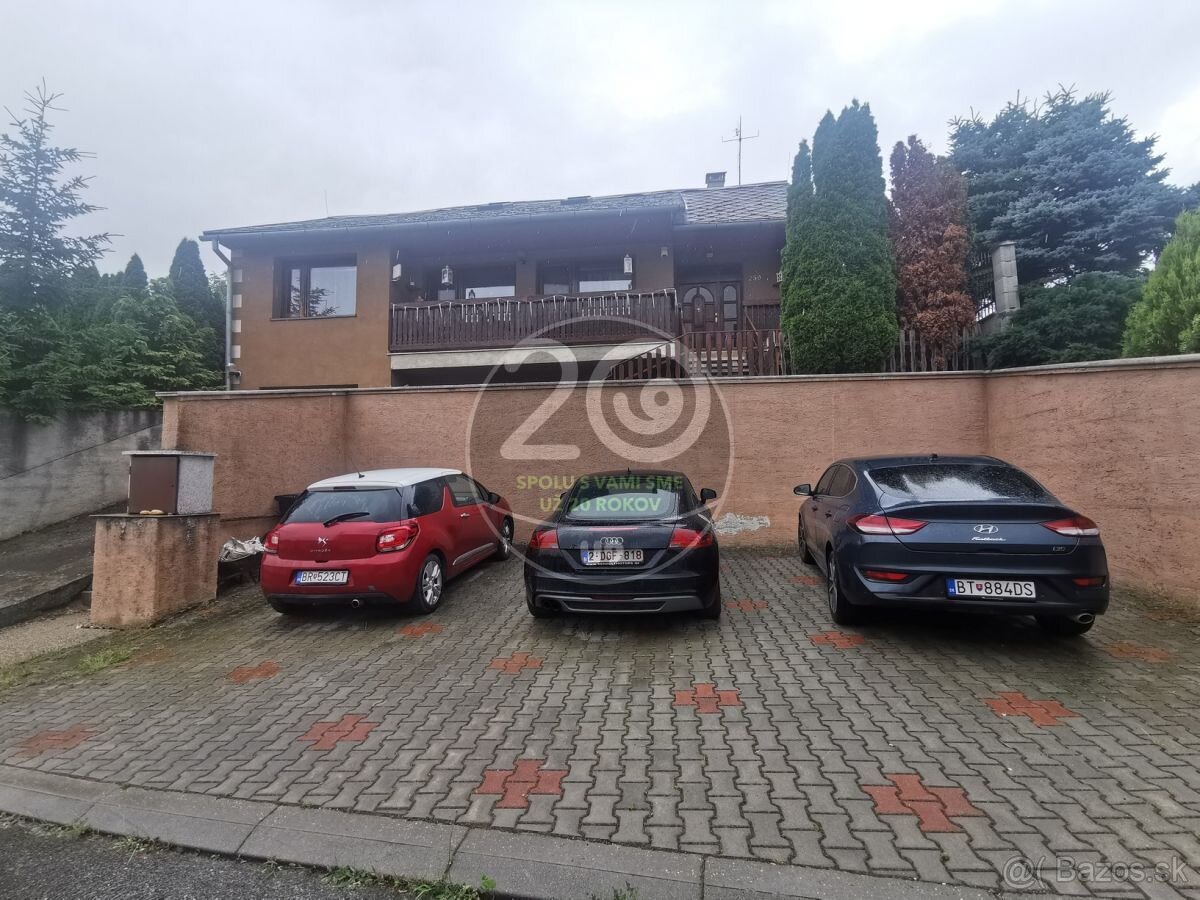 Dražba rodinného domu v obci Koválov - 2