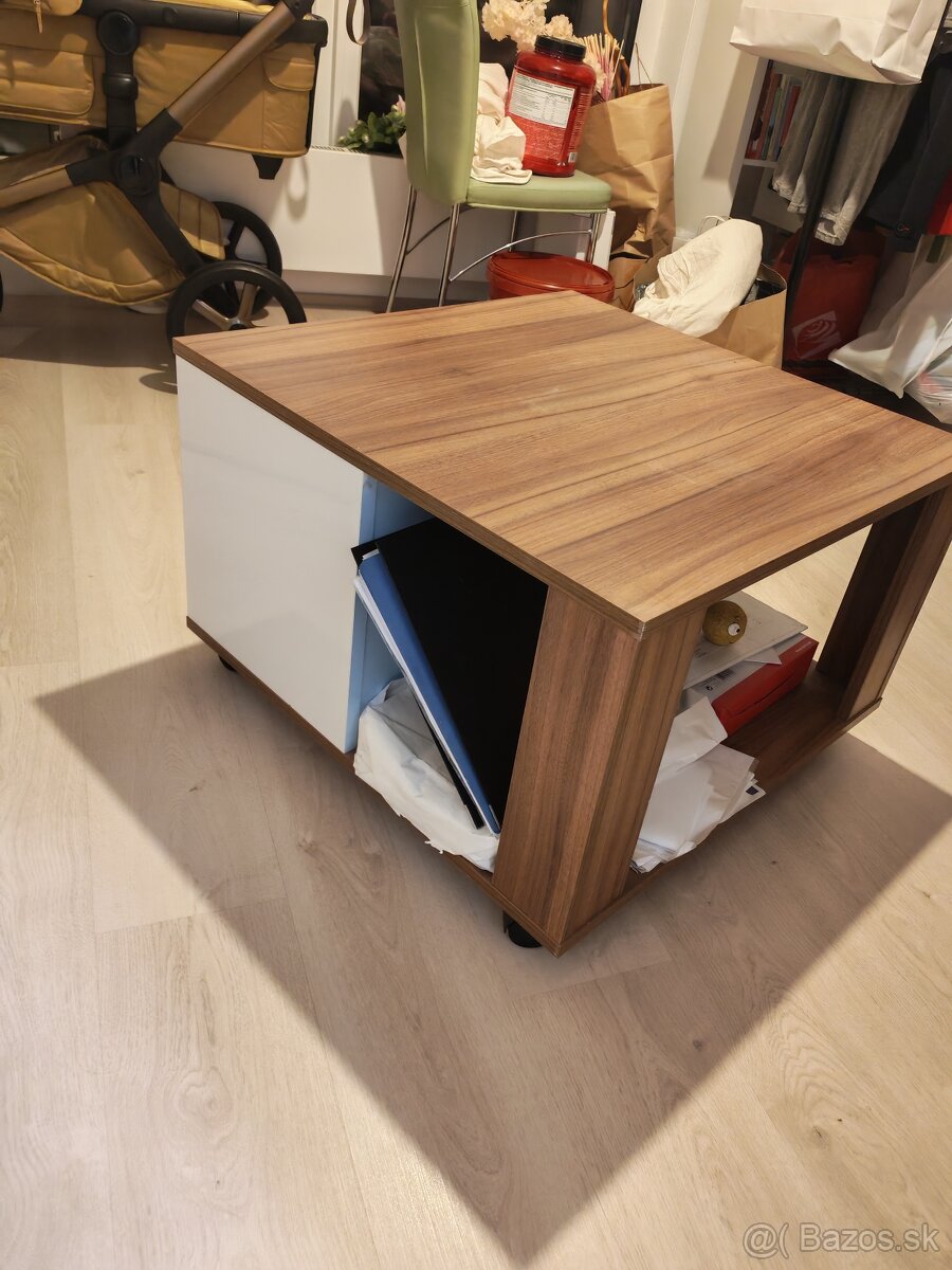 Konferenčný stolik - 2