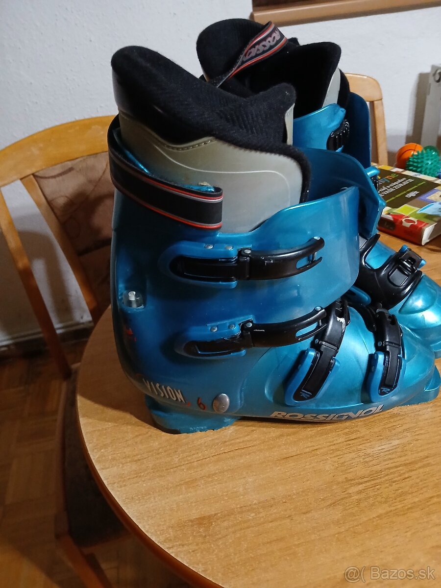 Predam lyžiarsku výstroj Rossignel aj s topánkami - 2