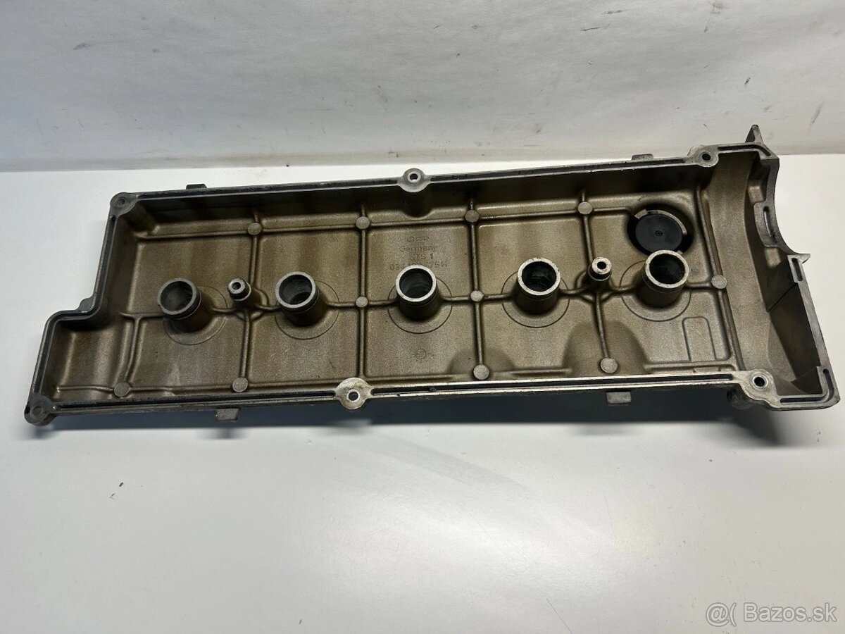 kryt veka ventilov 20v - 2