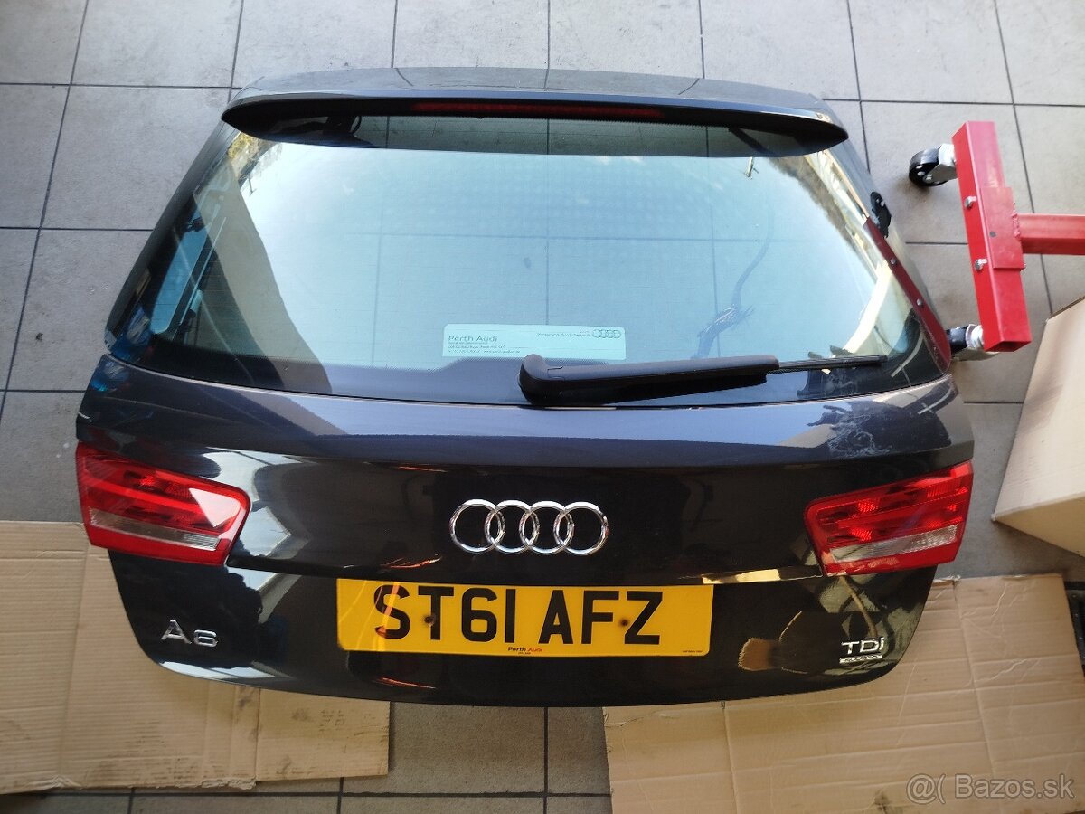 Kufrová roleta Audi A6 c7 kufor - 2