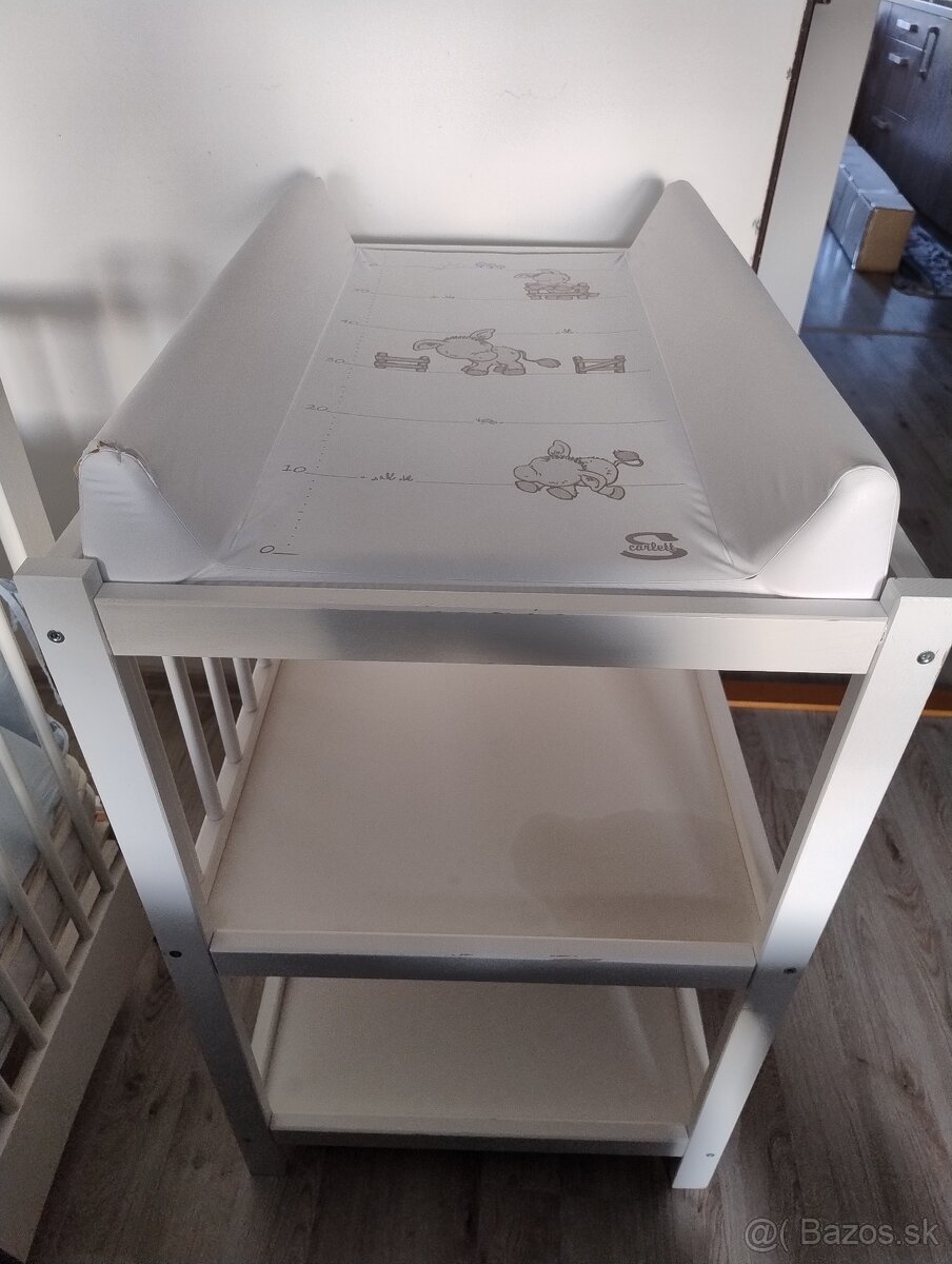 Prebaľovací pult s podložkou - 2