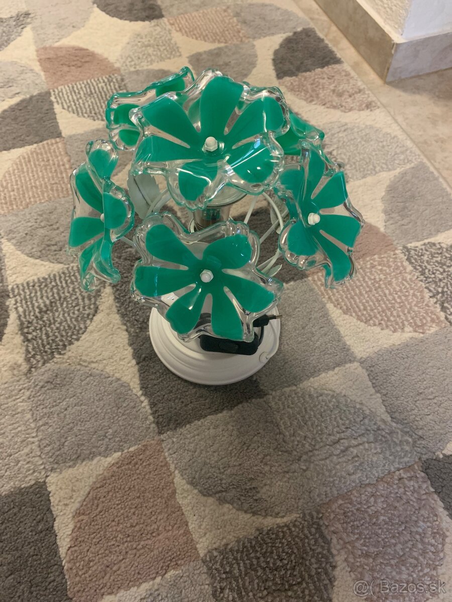 Predám dotykovú stolovú lampu - 2