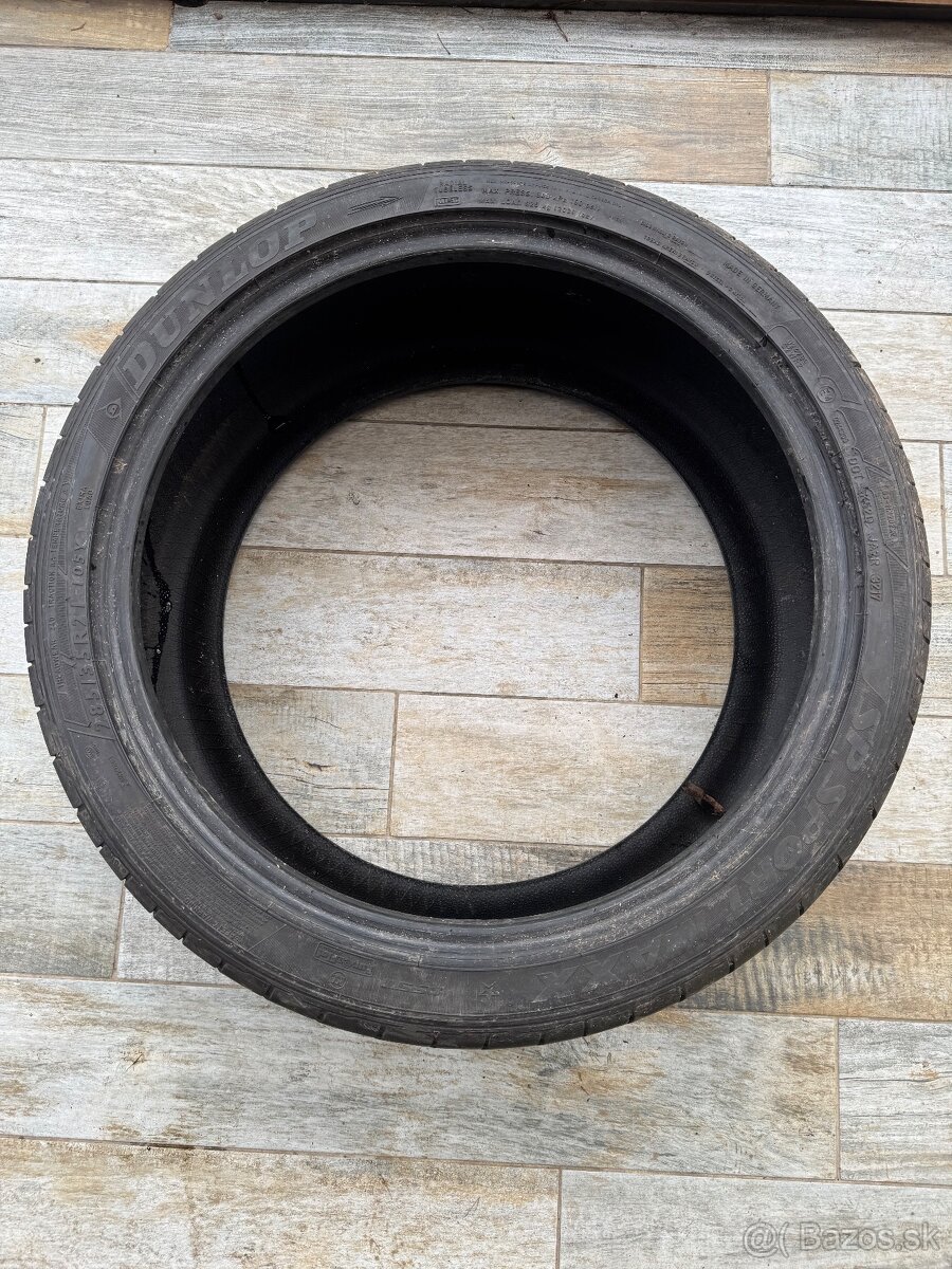 285/35 R21 letne pneu Dunlop - 2