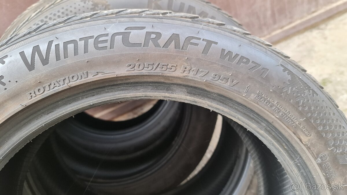 Kumho 205/55 R17 - 2
