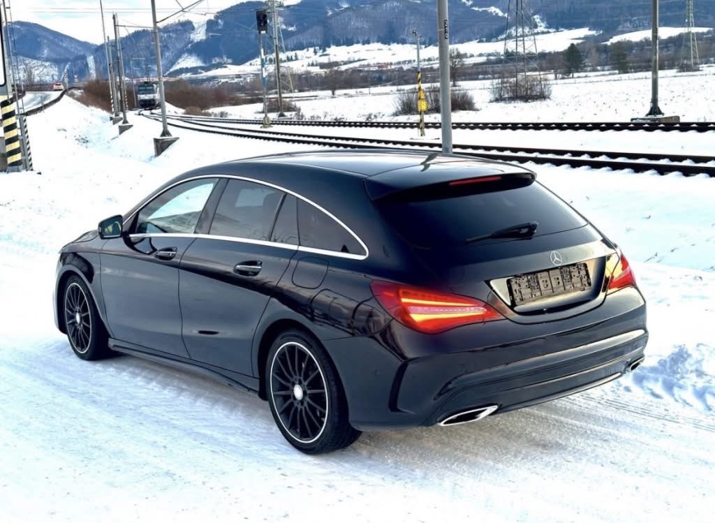 Mercedes-Benz CLA 220 Shooting Brake - 2