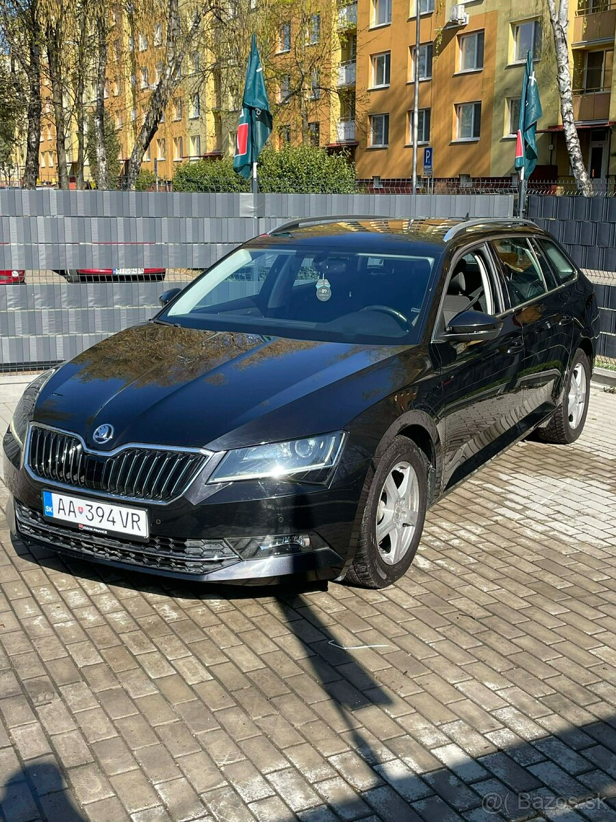 Skoda Superb 2.0L DSG - 2