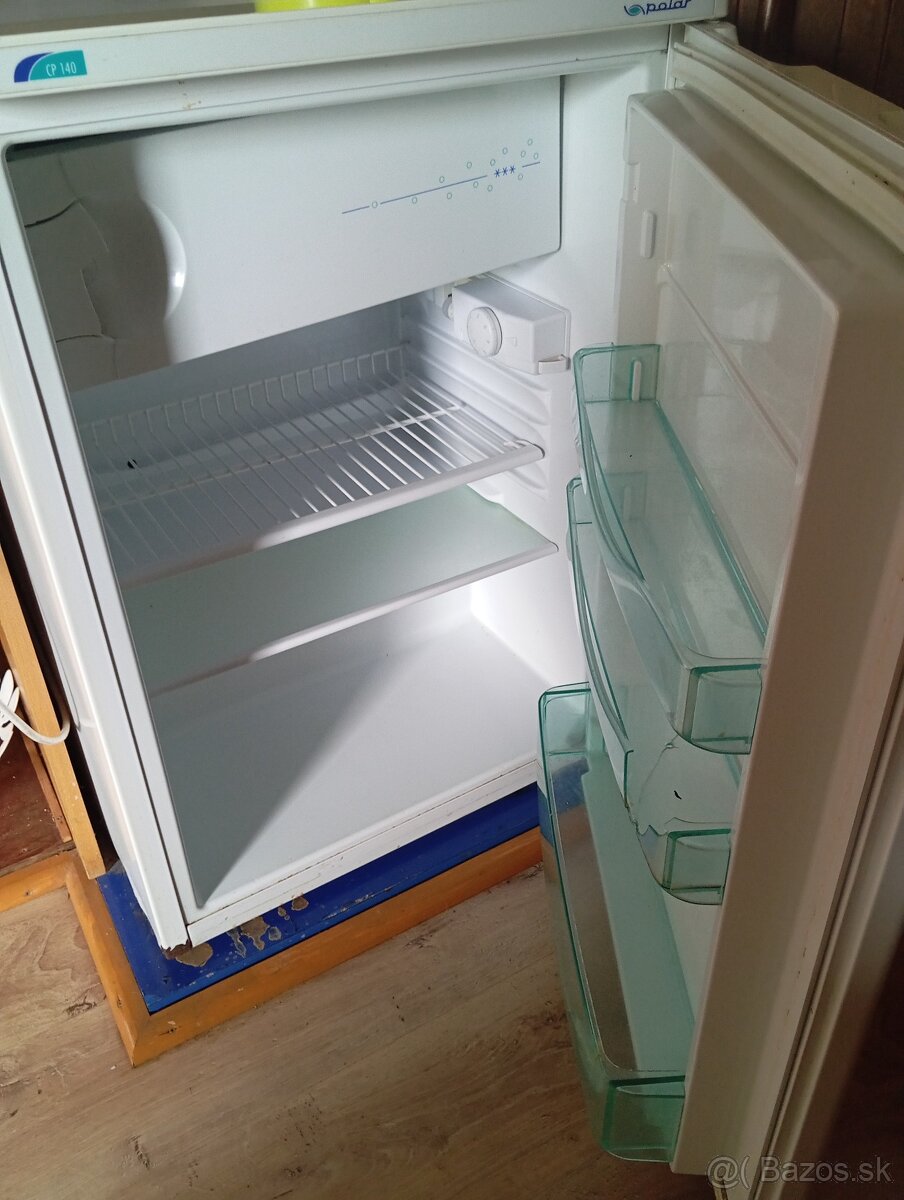 Chladnička s mrazničkou - 2